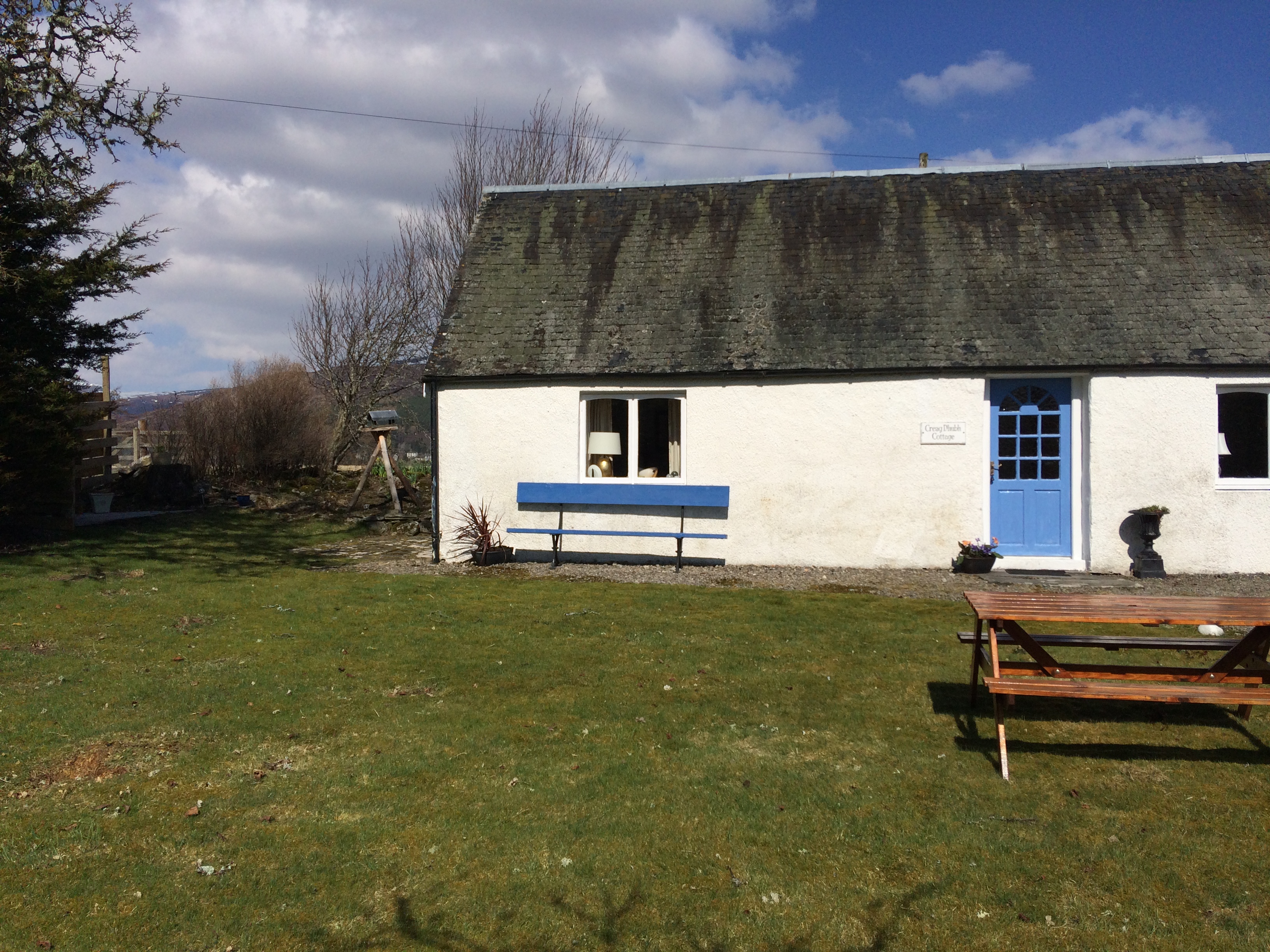 Creag Dhubh Exterior Ruthven House